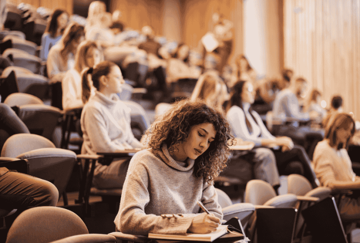 üniversite öğrencileri